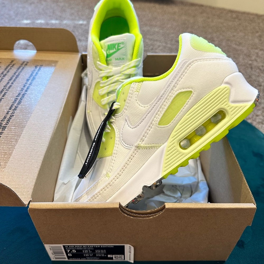 *Brand New Nike Air Max